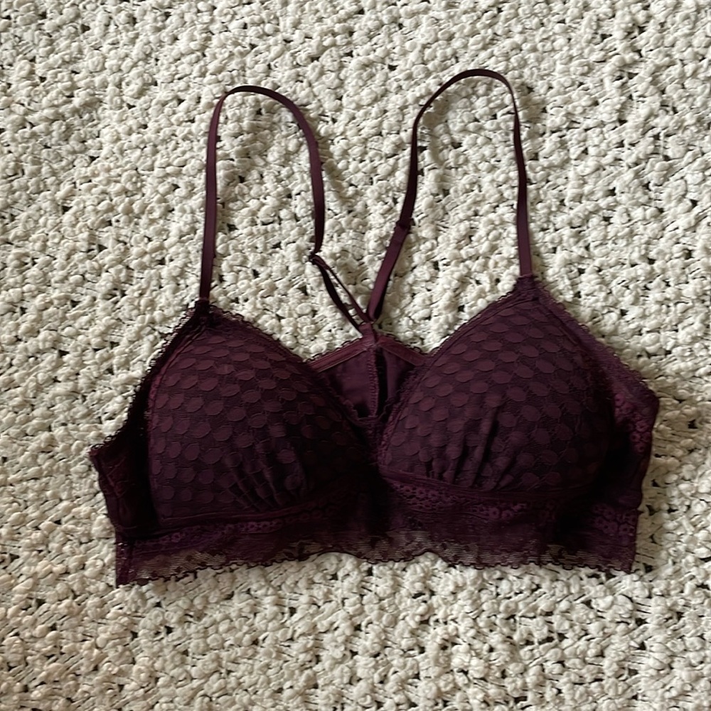 🍷 Aerie Padded Mesh + Lace Bralette 🍷